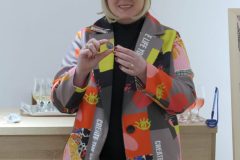 wernisaz-wystawy-malarstwa-lilianny-nowickiej-w-muzeum-kultury-pogranicza-w-wambierzycach-2024-10