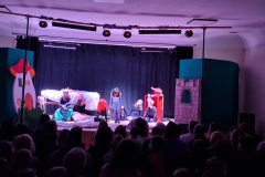 Przedstawienie-Teatralne-Bajolandia-Teatr-Liczyrzepa-GCKSoiT-w-Radkowie-004