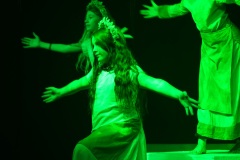 przedstawienie-Przebudzenie-teatr-Liczyrzepa-z-GCKSiT-w-Radkowie-2026-057