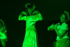 przedstawienie-Przebudzenie-teatr-Liczyrzepa-z-GCKSiT-w-Radkowie-2026-059