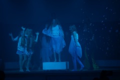 przedstawienie-Przebudzenie-teatr-Liczyrzepa-z-GCKSiT-w-Radkowie-2026-095