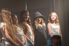 przedstawienie-Przebudzenie-teatr-Liczyrzepa-z-GCKSiT-w-Radkowie-2026-105